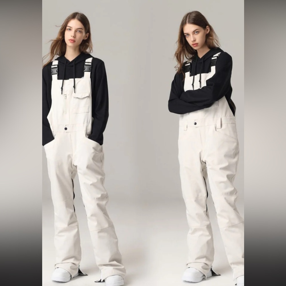 NWT Women’s  (M) Searipe White Ski Snowboard Overalls